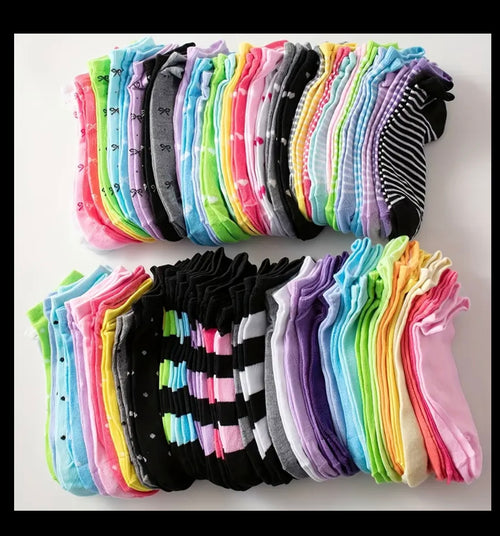 OneSize ~ 10’lu Karışık Desenli Çorap Seti – Günlük & Renkli